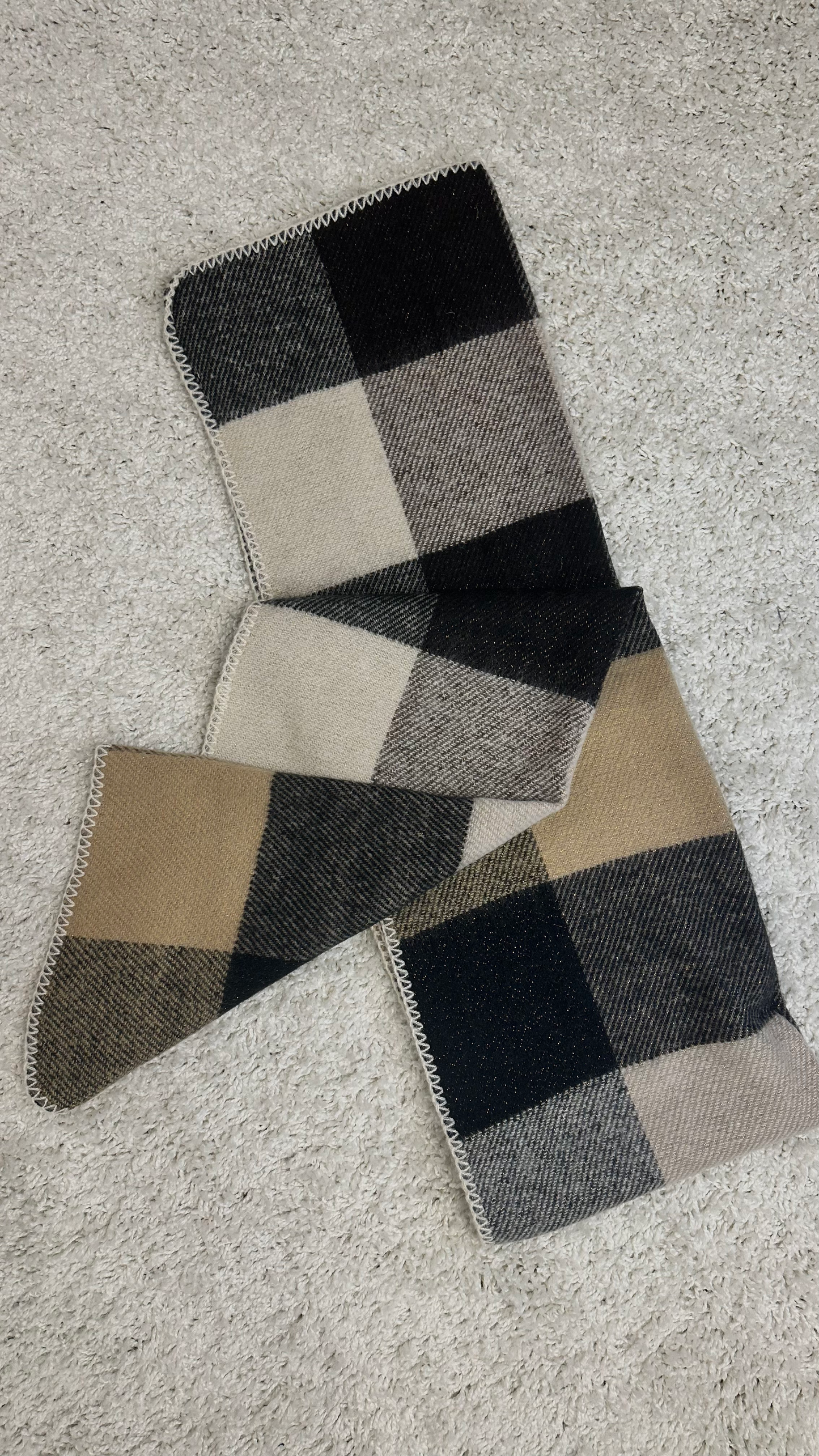 Bufanda Cuadros Brillo image 0